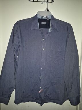 Van Heusen Men’s Navy Blue Long-Sleeve Dress Shirt